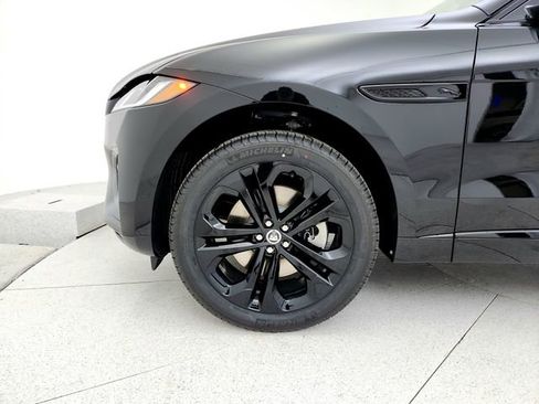 New 2026 Jaguar F-PACE R-Dynamic S image 33