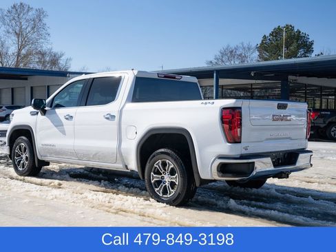 Used 2025 GMC Sierra 1500 SLT image 4