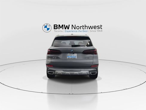 New 2026 BMW X5 xDrive50e w/ Executive Package AWD/4WD image 2
