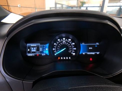 Certified 2022 Ford Edge ST-Line image 14