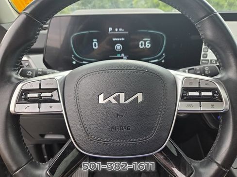 Used 2025 Kia Telluride S AWD/4WD image 28
