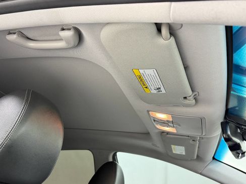 Used 2016 Hyundai Elantra GT w/ Option Group 03 image 38