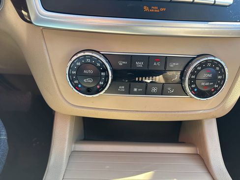 Used 2016 Mercedes-Benz GL 320 BlueTEC 4MATIC image 25