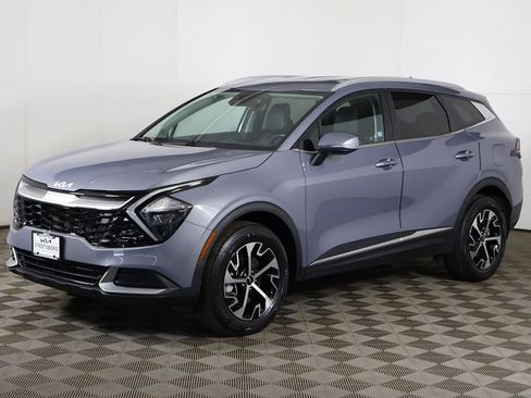 Used 2023 Kia Sportage EX image 8
