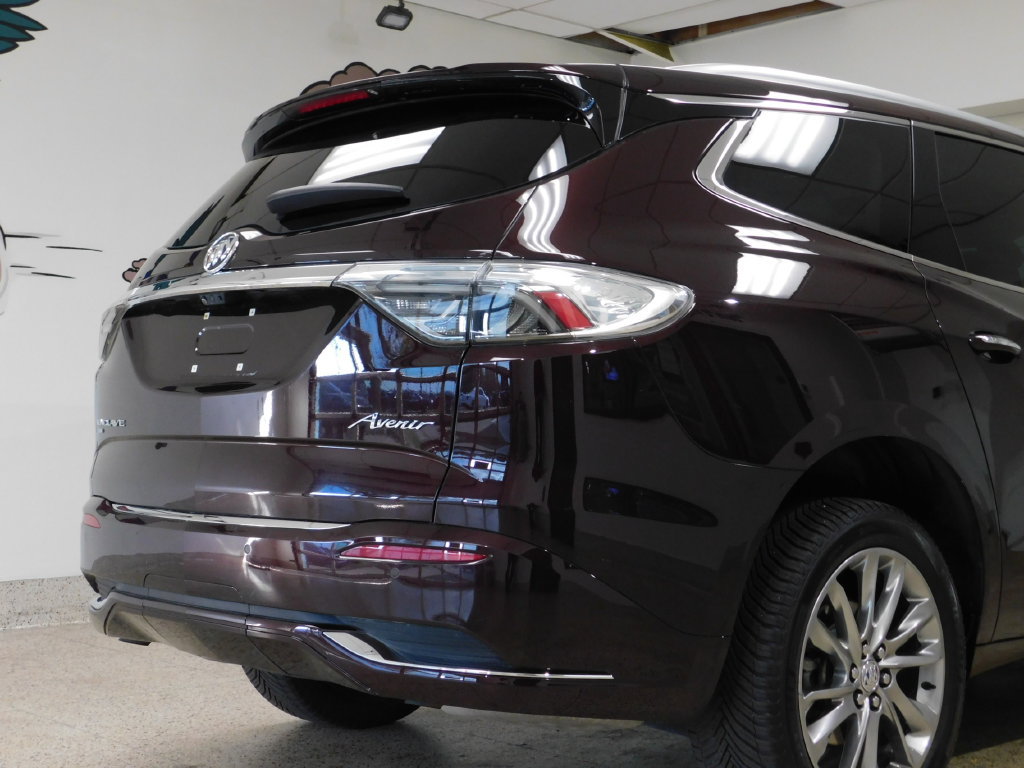 Used 2024 Buick Enclave Avenir AWD/4WD image 64