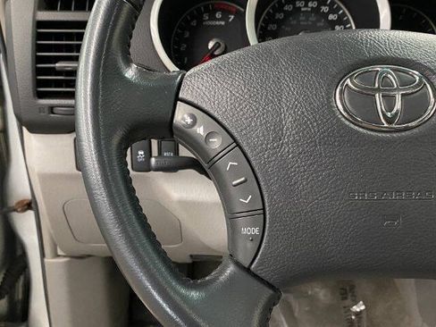 Used 2008 Toyota 4Runner Limited AWD/4WD image 24