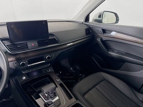 Certified 2024 Audi Q5 Premium AWD/4WD image 22