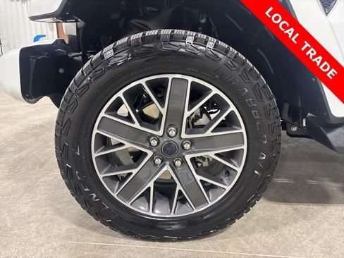 Used 2024 Jeep Wrangler High Altitude image 27