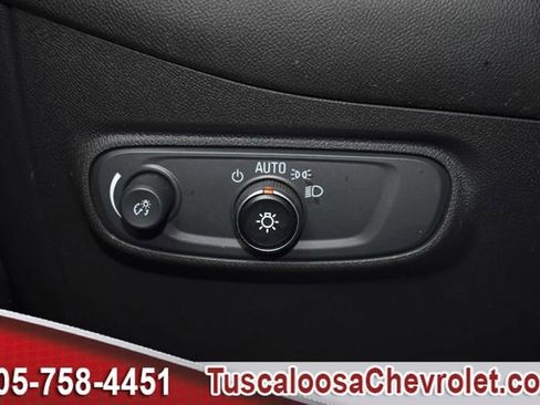 Used 2022 Chevrolet Equinox LT image 38