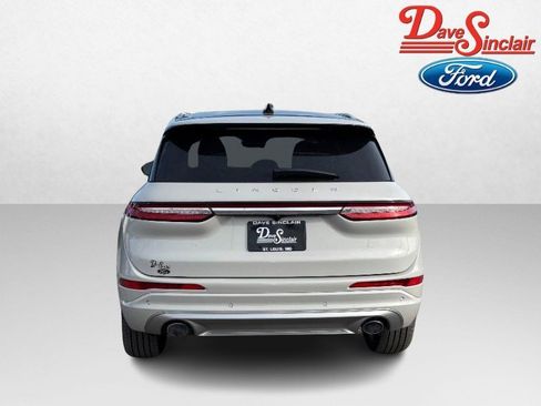 Used 2022 Lincoln Corsair Reserve w/ Equipment Group 201A image 8