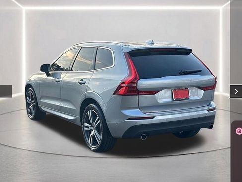 Used 2018 Volvo XC60 T5 Momentum w/ Convenience Package AWD/4WD image 2