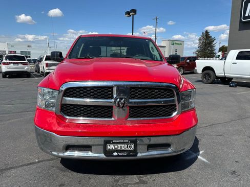Used 2016 RAM 1500 Classic SLT w/ Cold Weather Group AWD/4WD image 2