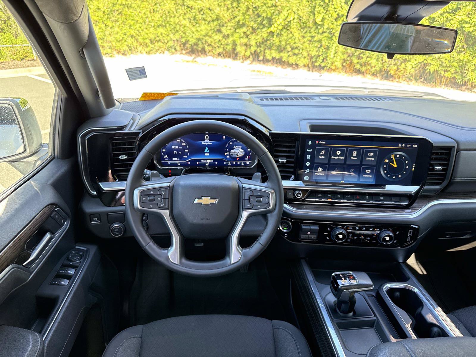 Used 2025 Chevrolet Silverado 1500 LT w/ Safety Package RWD image 13
