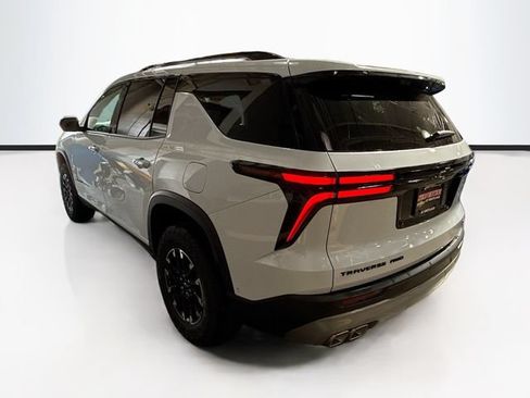 New 2026 Chevrolet Traverse Z71 w/ Enhanced Driving Package AWD/4WD image 8