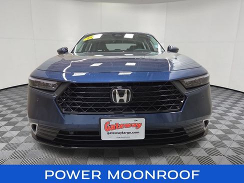 Used 2024 Honda Accord Touring image 5