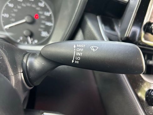 Used 2024 Toyota Corolla LE FWD image 21