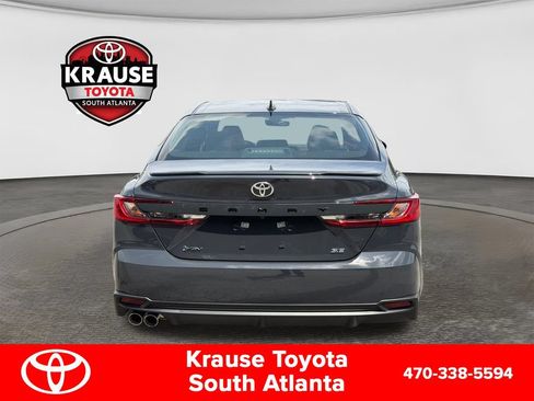 New 2026 Toyota Camry Hybrid FWD image 6