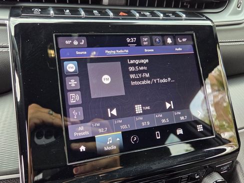 Used 2023 Jeep Grand Cherokee Altitude RWD image 23