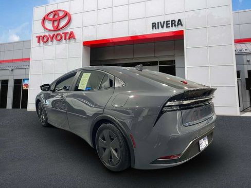 Used 2024 Toyota Prius Prime FWD image 7
