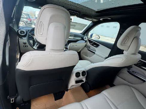 New 2026 Mercedes-Benz GLC 300 4MATIC image 17