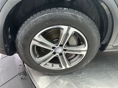 Used 2017 Mercedes-Benz GLC 300 image 30