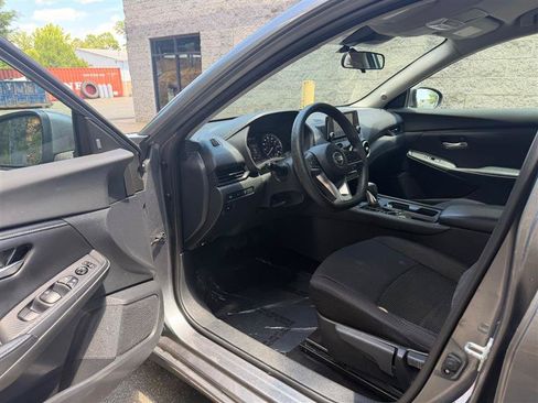 Used 2022 Nissan Sentra S FWD image 10
