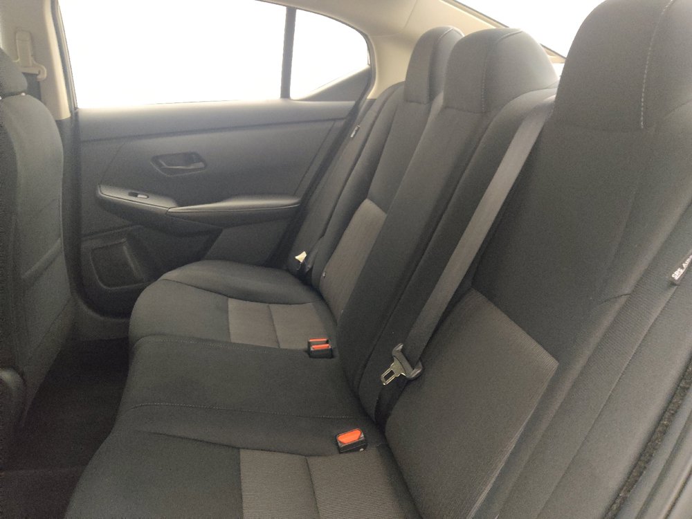 Used 2024 Nissan Sentra SV FWD image 18