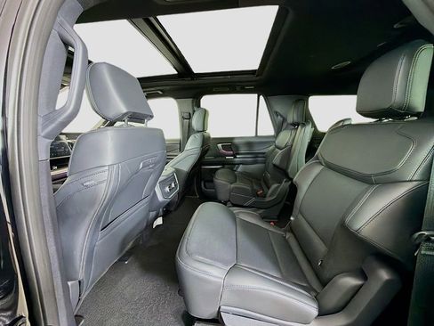 New 2025 Ford Expedition Max Platinum w/ Stealth Performance Package image 28