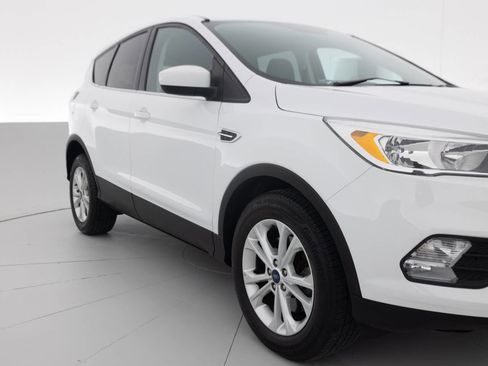 Used 2017 Ford Escape SE AWD/4WD image 11