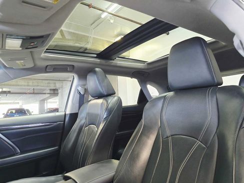 Used 2018 Lexus RX 450h AWD w/ Luxury Package image 23