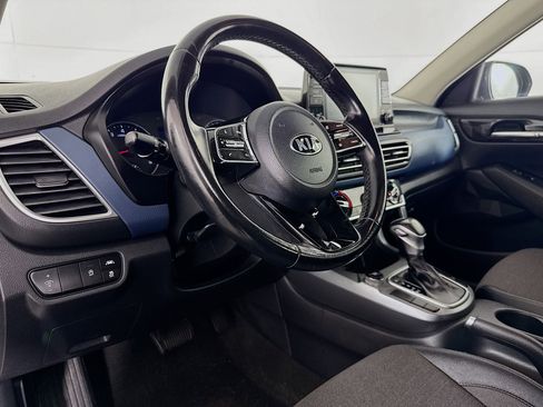 Used 2021 Kia Seltos S image 21