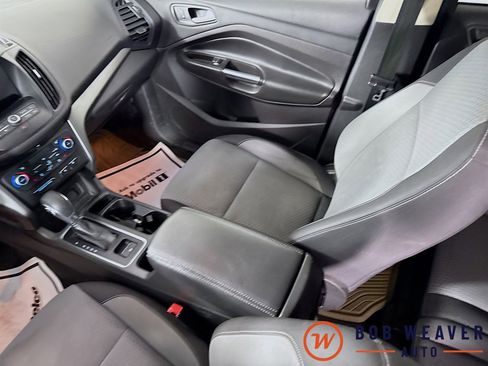 Used 2018 Ford Escape SE w/ SE Sync 3 Package image 24