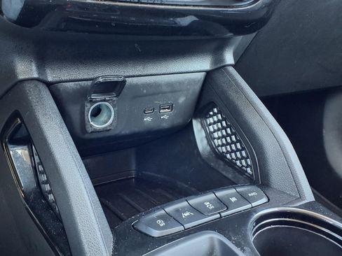 Used 2025 Chevrolet TrailBlazer LT image 11