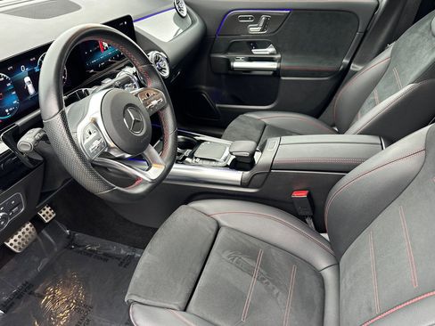 Used 2022 Mercedes-Benz GLA 250 image 10
