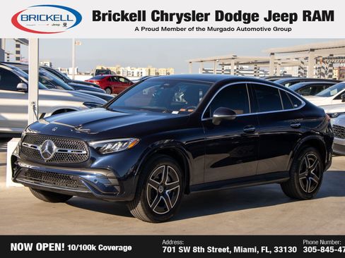 Used 2024 Mercedes-Benz GLC 300 4MATIC image 1