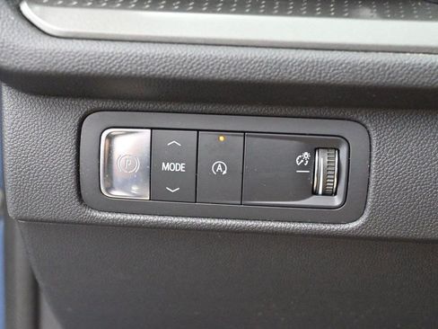 Used 2024 Chevrolet Traverse LT w/ LPO, Floor Liner Package FWD image 26