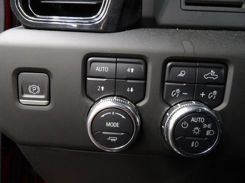 Used 2023 GMC Sierra 1500 AT4 AWD/4WD image 49