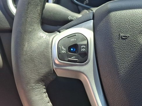 Used 2016 Ford Fiesta SE FWD image 19