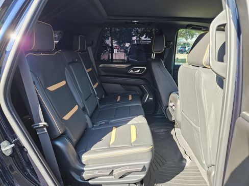 Certified 2023 GMC Yukon AT4 w/ AT4 Premium Plus Package AWD/4WD image 23