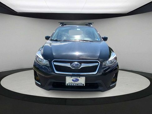 Used 2017 Subaru Crosstrek 2.0i Premium AWD/4WD image 3