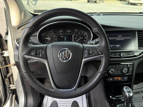 Used 2018 Buick Encore Preferred AWD/4WD image 10