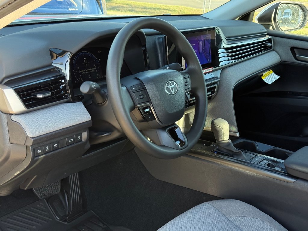 New 2026 Toyota Camry LE w/ Convenience Package FWD image 7