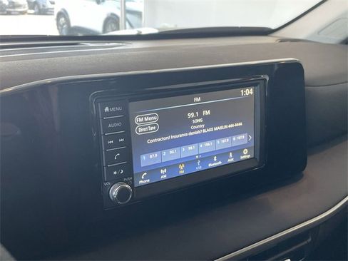 Used 2025 Nissan Kicks S image 23