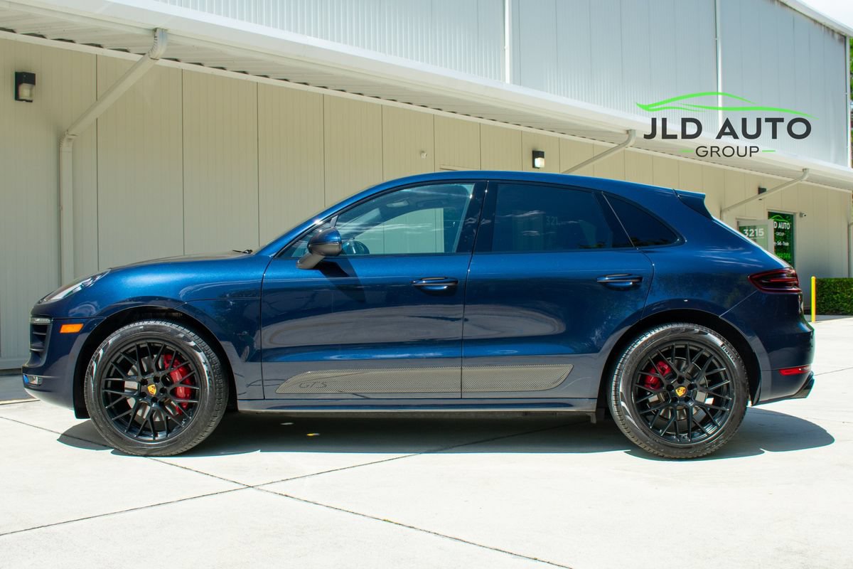 Used 2018 Porsche Macan GTS w/ Premium Package Plus AWD/4WD image 3