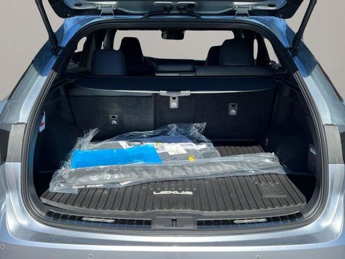 Used 2026 Lexus RX 350h w/ Convenience Package image 13