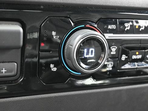 Used 2024 Chevrolet Silverado 1500 LT Trail Boss w/ Convenience Package II image 25