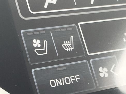 New 2025 Subaru Ascent Bronze Edition image 24