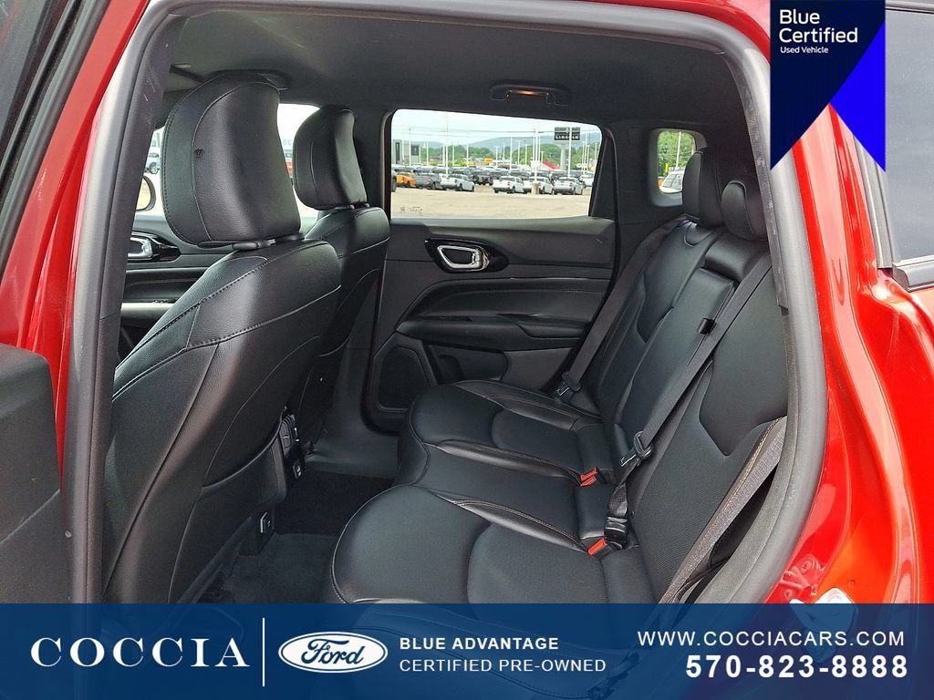 Used 2023 Jeep Compass Limited AWD/4WD image 11