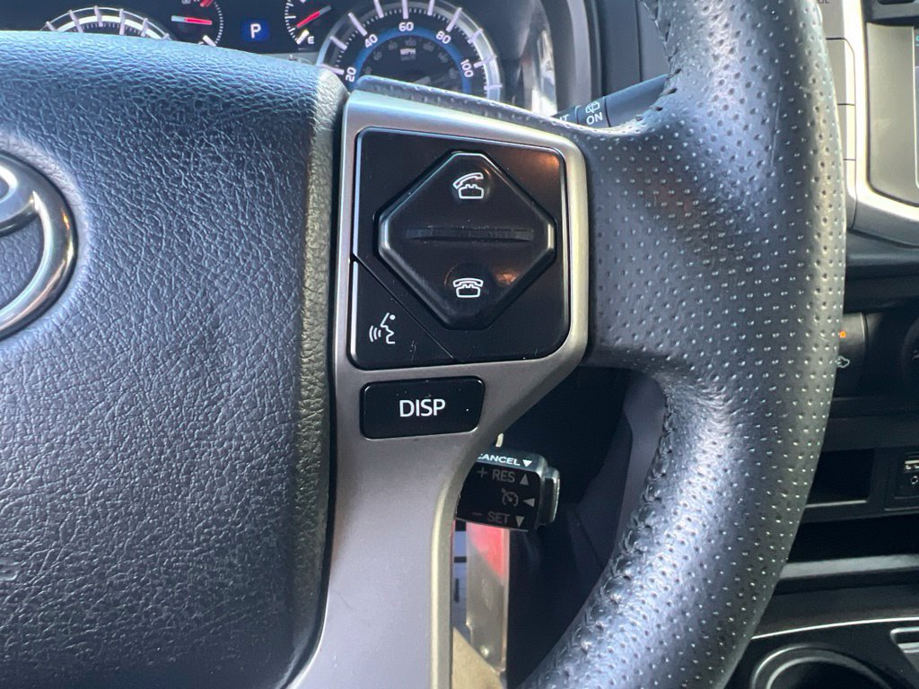 Used 2017 Toyota 4Runner SR5 RWD image 29