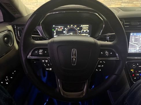 Used 2020 Lincoln Continental Reserve w/ Luxury Package AWD/4WD image 15